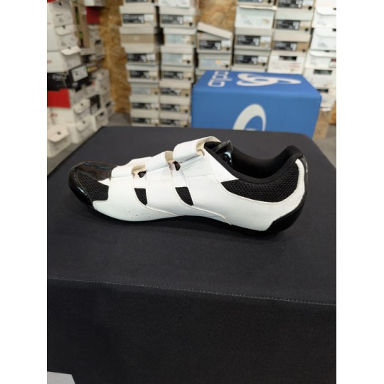 Buty rowerowe SPD Giro Techne r.45