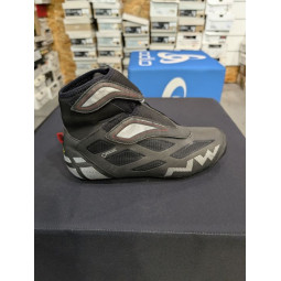 Buty rowerowe NORTHWAVE Fahrenheit 2 GTX Gore-Tex Rozm. 42