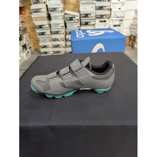 Buty nowe rowerowe Giro Riela R 2 r.38