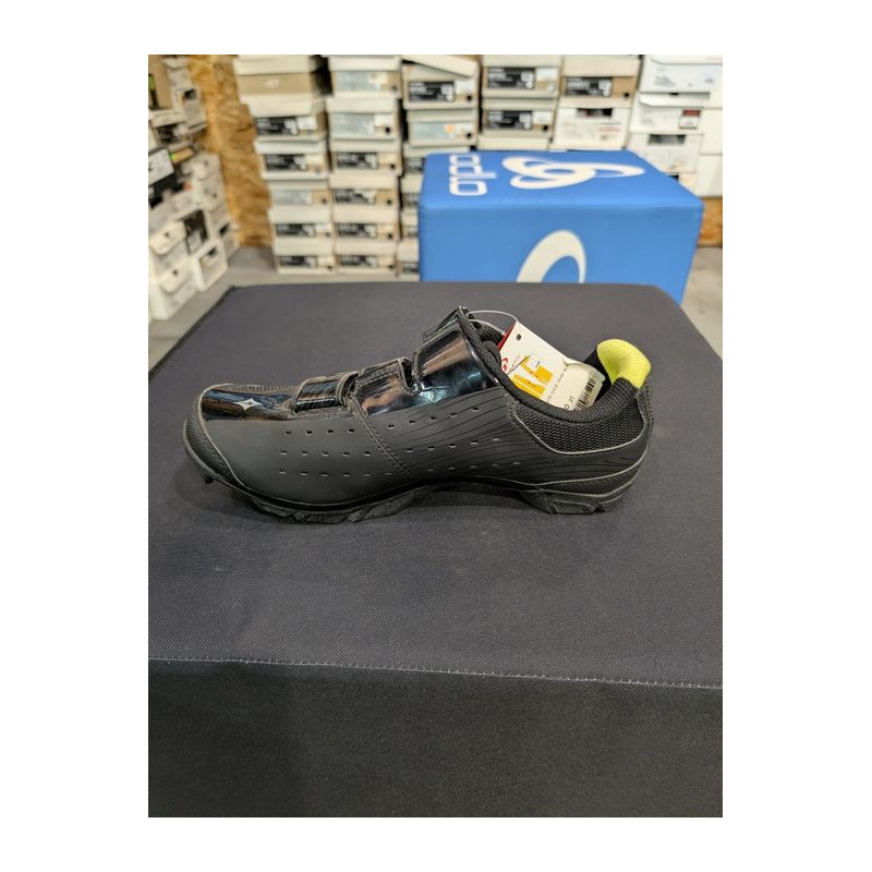 Buty nowe rowerowe SPD Specialized riata r.40