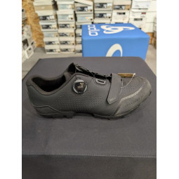 Buty nowe rowerowe Bontrager foray SPD r.45
