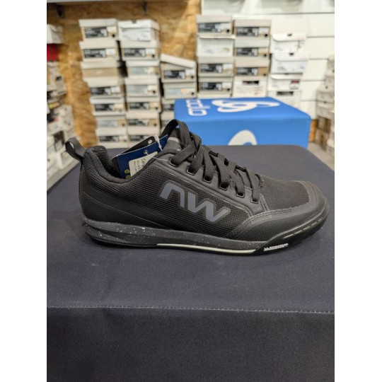 Buty nowe rowerowe Northwave clan 2, r.42
