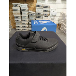 Buty nowe rowerowe Giro Chamber 2 r.45