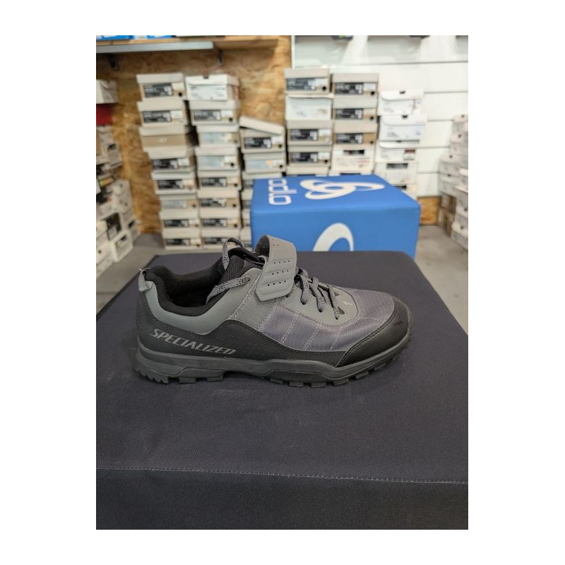 Buty rowerowe Specialized Rime 1.0 r.45