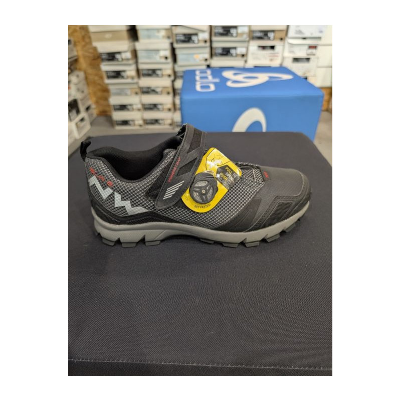 Buty nowe rowerowe Northwawe mission plus r.40