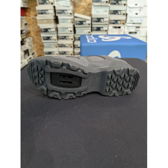 Sprzedam buty rowerowe Giro berm w r.39