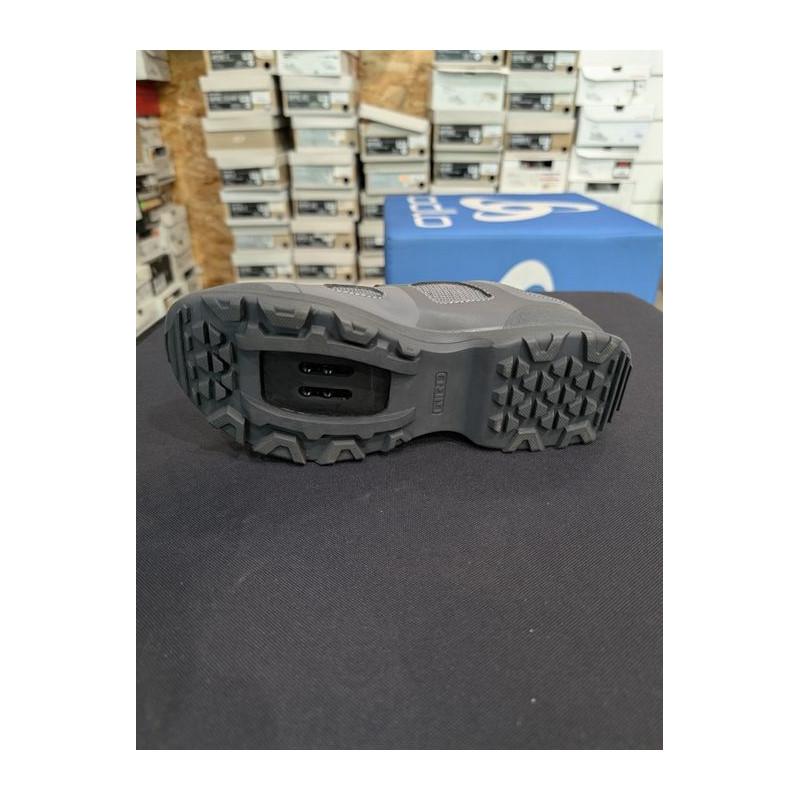 Sprzedam buty rowerowe Giro berm w r.39