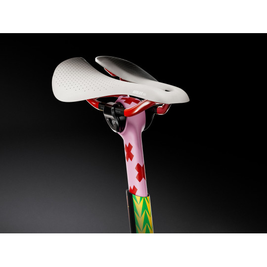 Rower TREK Madone SLR 9 AXS Gen 8 - The First 50 ICON