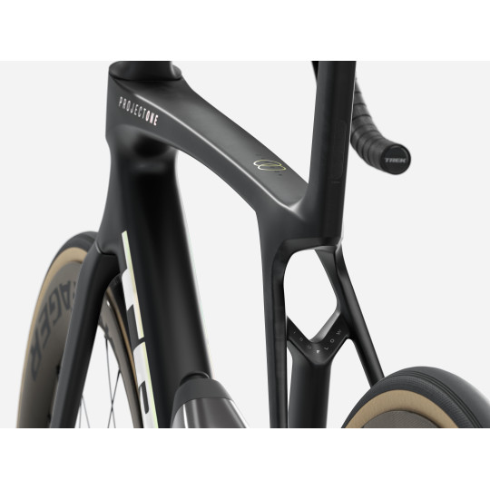 Rower TREK Madone SLR 9 Gen 8