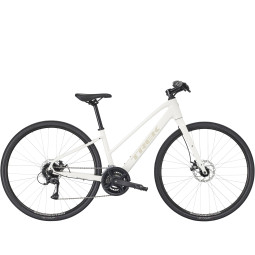 Rower TREK FX 1 o średnim przekroku Gen 4