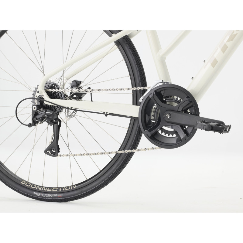 Rower TREK FX 1 o średnim przekroku Gen 4