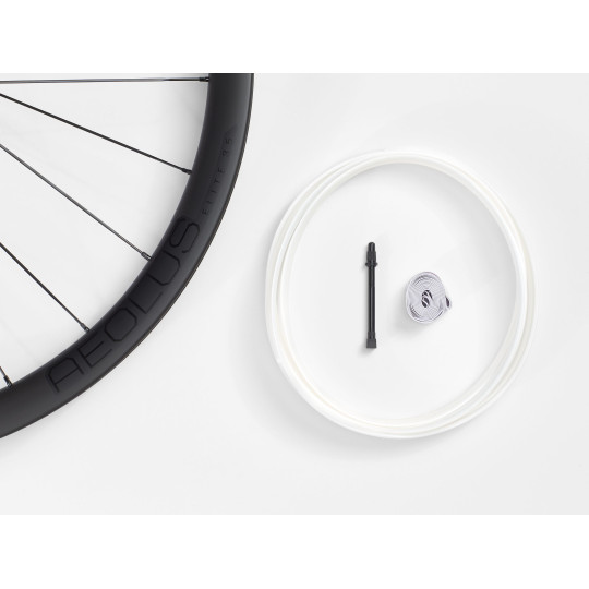 Koło (przód) BONTRAGER Koło szosowe pod ham. tarczowe Bontrager Aeolus Elite 35 TLR