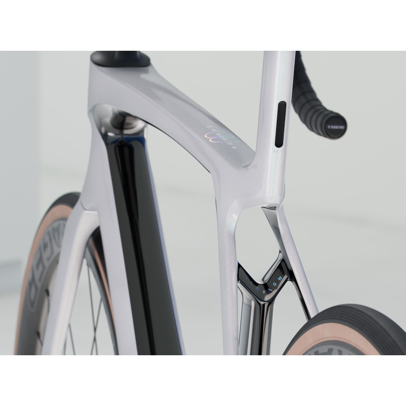 Rower TREK Madone SL 6 Gen 8