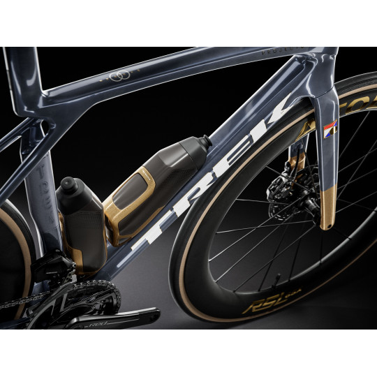 Rower TREK Madone SLR 9 AXS Gen 8 – nr 76 ICON